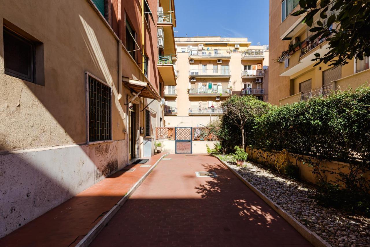 Casa Flo Appartement Rome Buitenkant foto